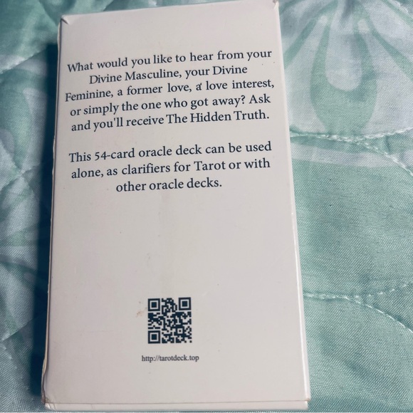 Hidden Truth Oracle Card Deck EUC - Picture 2 of 5